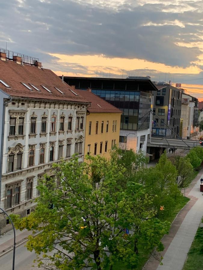The Marchburg Apartment Maribor Dış mekan fotoğraf